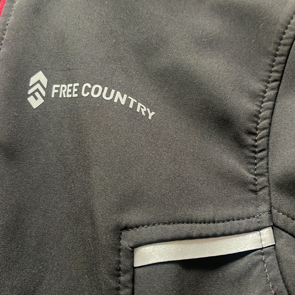 Boys Free Countey winter shell . Fleece lined . - Picture 2 of 8